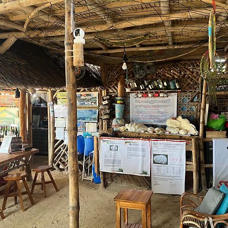 Bamboo Nest Beachfront Puerto Princesa Bagian luar foto