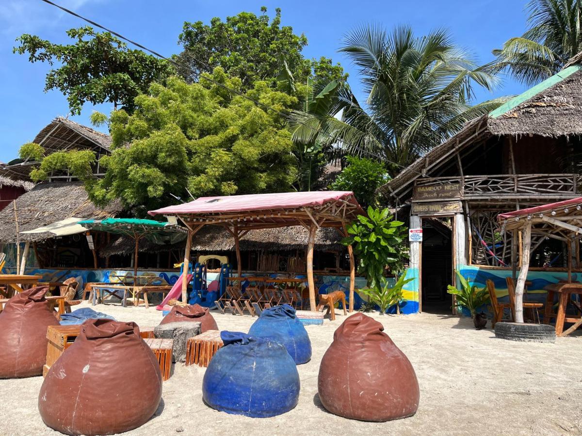 Bamboo Nest Beachfront Puerto Princesa Bagian luar foto