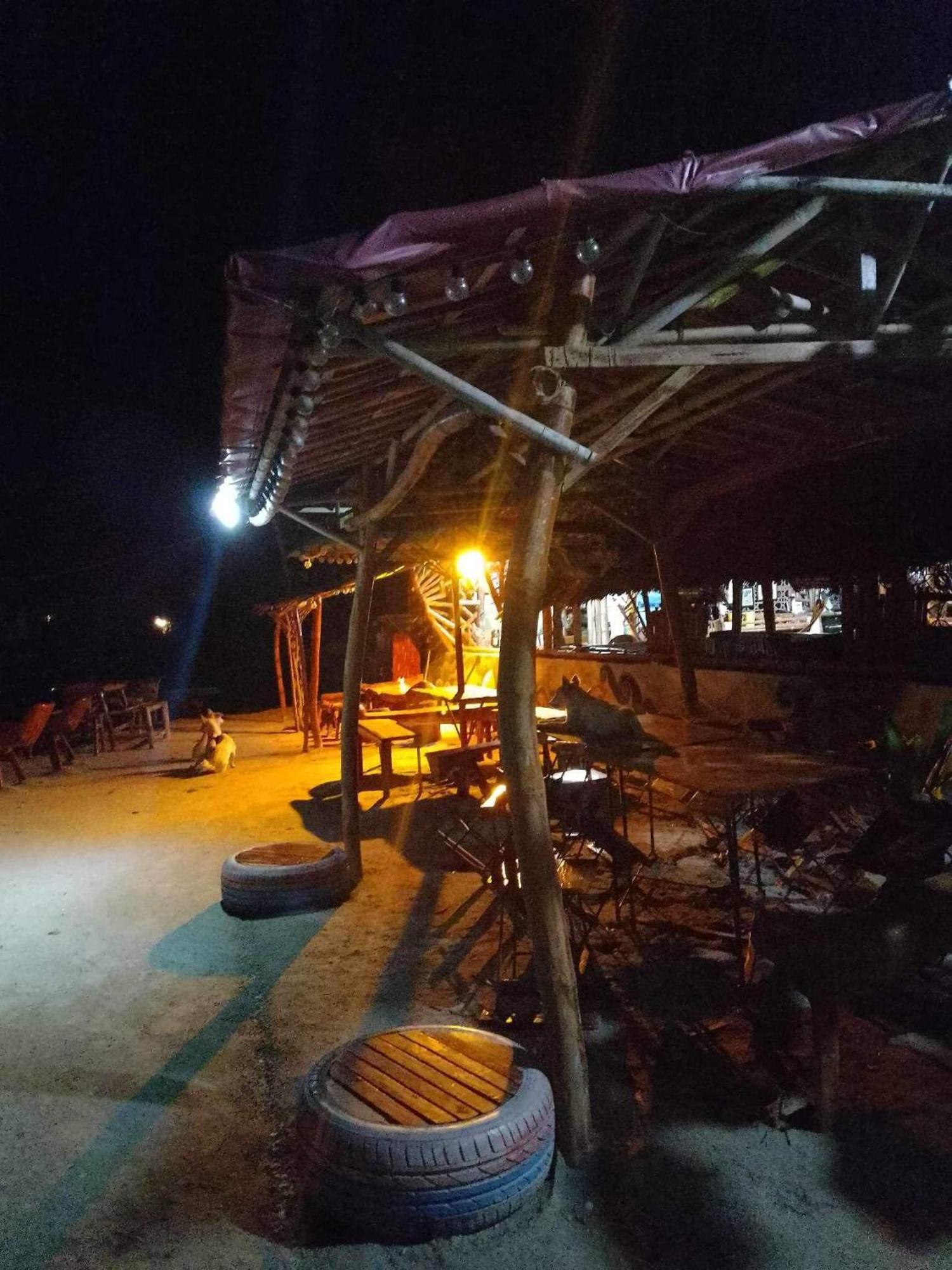 Bamboo Nest Beachfront Puerto Princesa Bagian luar foto